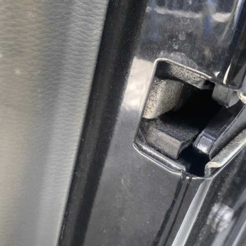 Porte avant droit BMW SERIE 1 E81 Photo n°5
