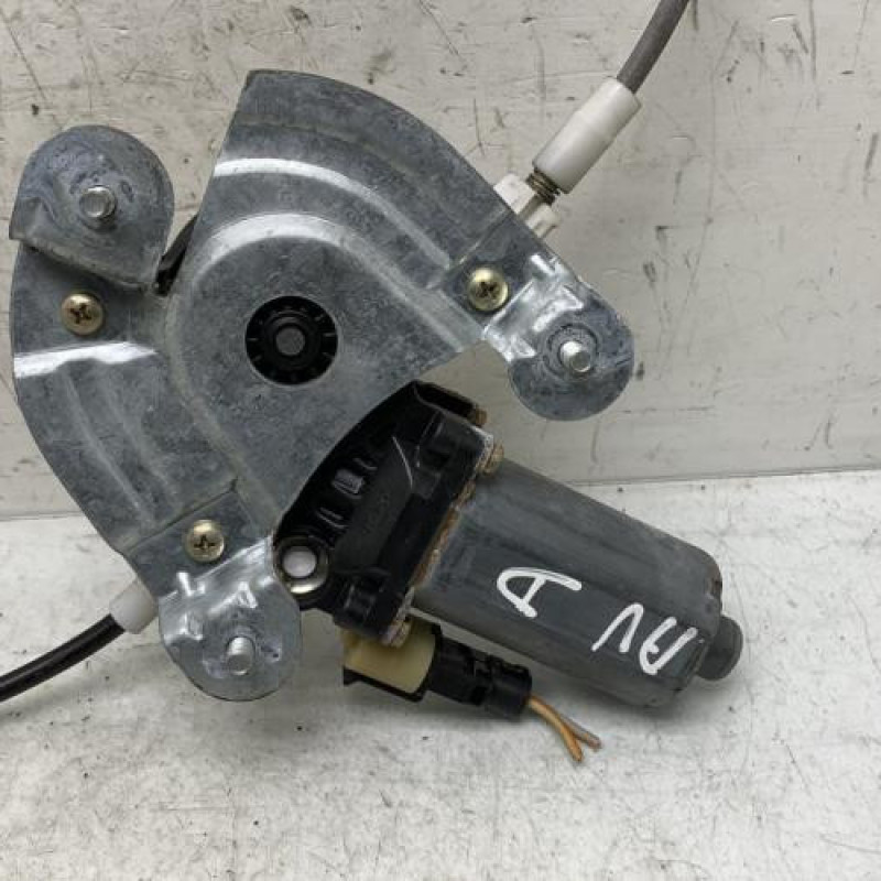 Leve vitre electrique avant droit RENAULT MEGANE 1 Photo n°3