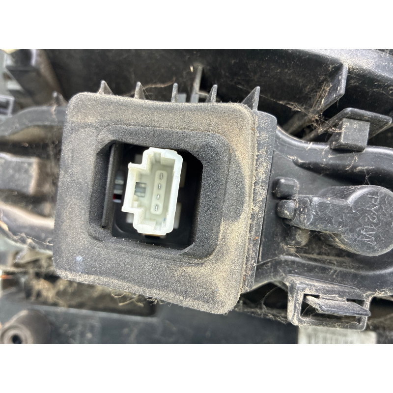 Feu arriere principal droit (feux) RENAULT SCENIC 3 Photo n°2