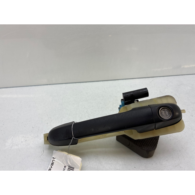 Poignee porte avant gauche HYUNDAI I 20 1 Photo n°4
