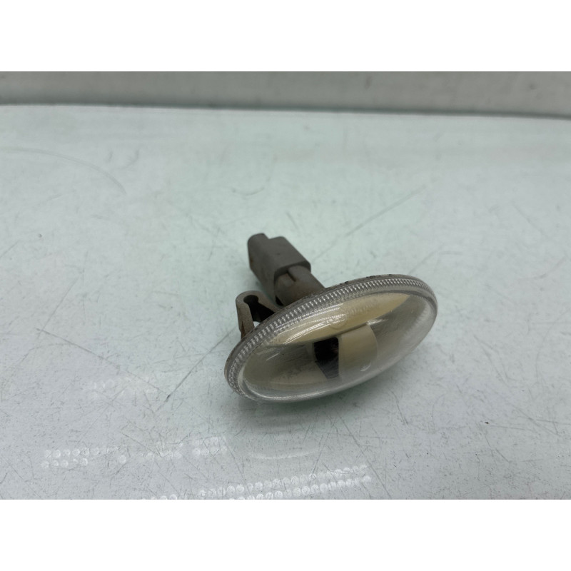 Repetiteur clignotant avant gauche (Feux) PEUGEOT 206 Photo n°4