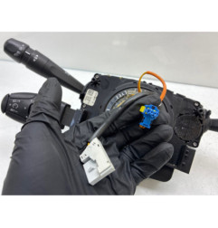 Com (Bloc Contacteur Tournant+Commodo Essuie Glace+Commodo Phare) PEUGEOT 208 1