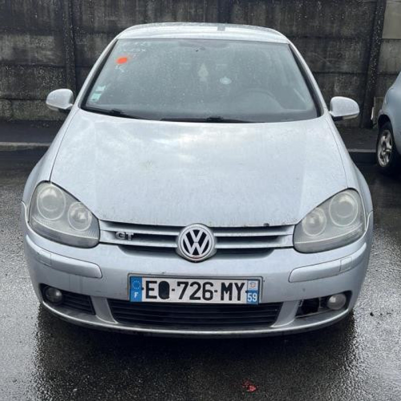 Pretensionneur de ceinture avant droit VOLKSWAGEN GOLF 5 Photo n°4