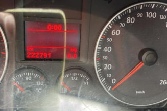 Pretensionneur de ceinture avant droit VOLKSWAGEN GOLF 5