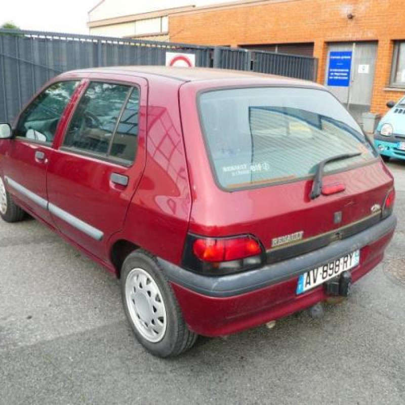 Pretensionneur de ceinture avant droit RENAULT CLIO 1 Photo n°7