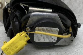 Pretensionneur de ceinture avant droit VOLKSWAGEN GOLF 5