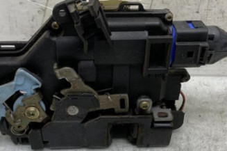 Serrure avant gauche VOLKSWAGEN GOLF 5