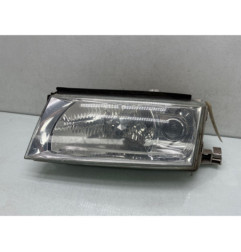 Optique avant principal gauche (feux)(phare) SKODA OCTAVIA 1