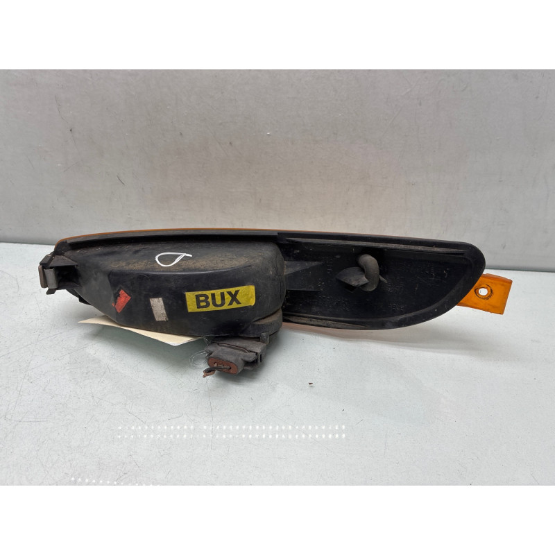 Optique avant secondaire droit (feux)(clignotant) CHRYSLER 300M Photo n°1