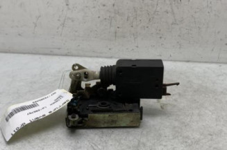 Serrure avant droit CITROEN SAXO