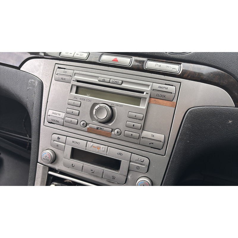 Feu arriere principal gauche (feux) FORD GALAXY 2 Photo n°16