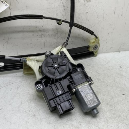 Leve vitre electrique avant droit VOLKSWAGEN POLO 6