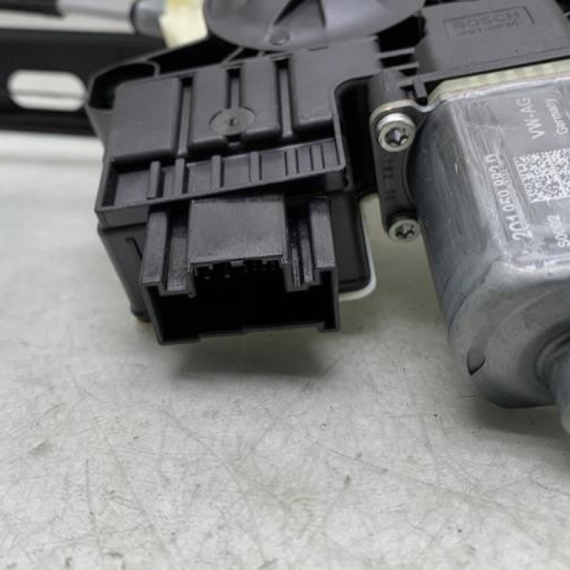 Leve vitre electrique avant droit VOLKSWAGEN POLO 6 Photo n°3