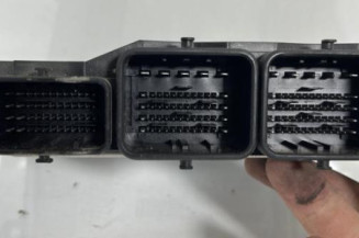 Calculateur moteur FORD FIESTA 6