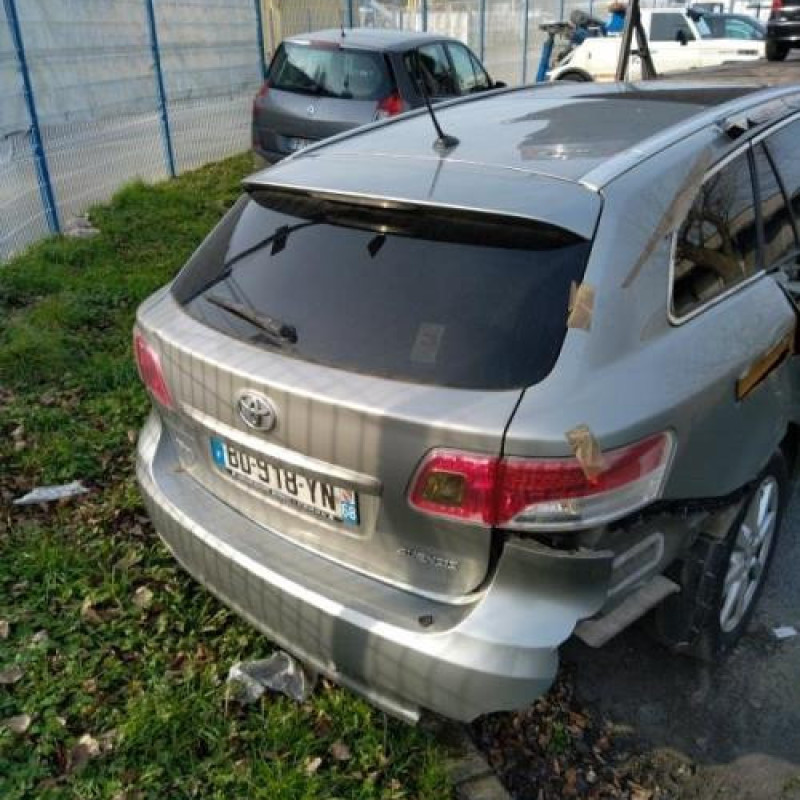 Antenne TOYOTA AVENSIS 3 Photo n°6
