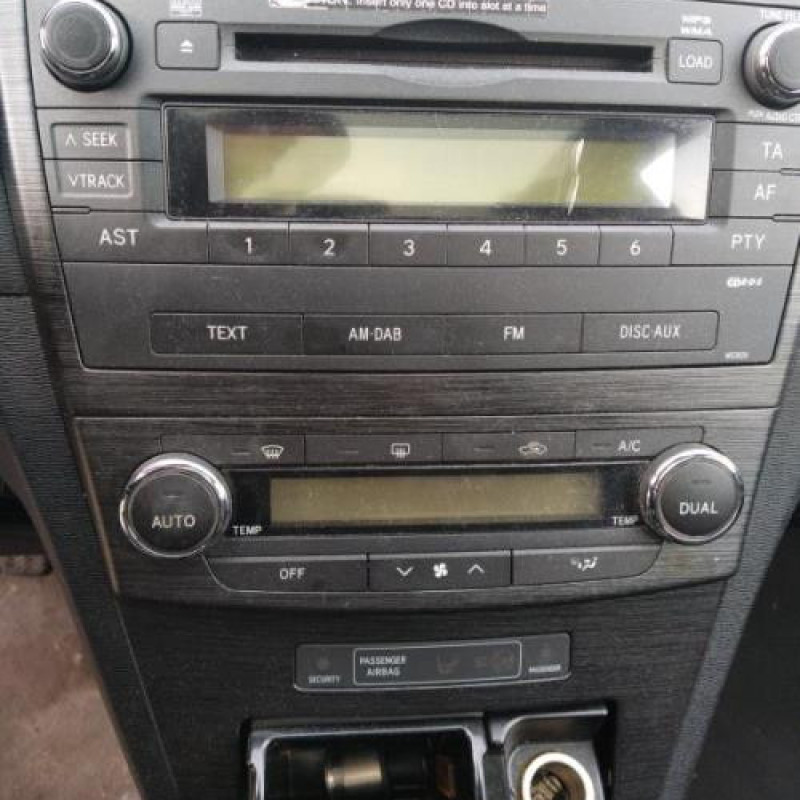 Antenne TOYOTA AVENSIS 3 Photo n°10