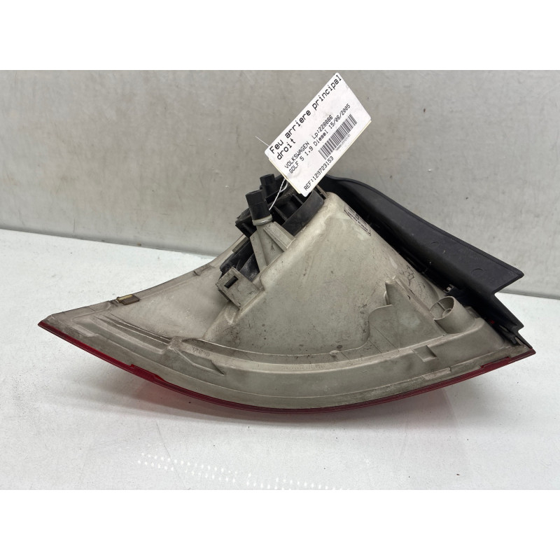 Feu arriere principal droit (feux) VOLKSWAGEN GOLF 5 Photo n°4