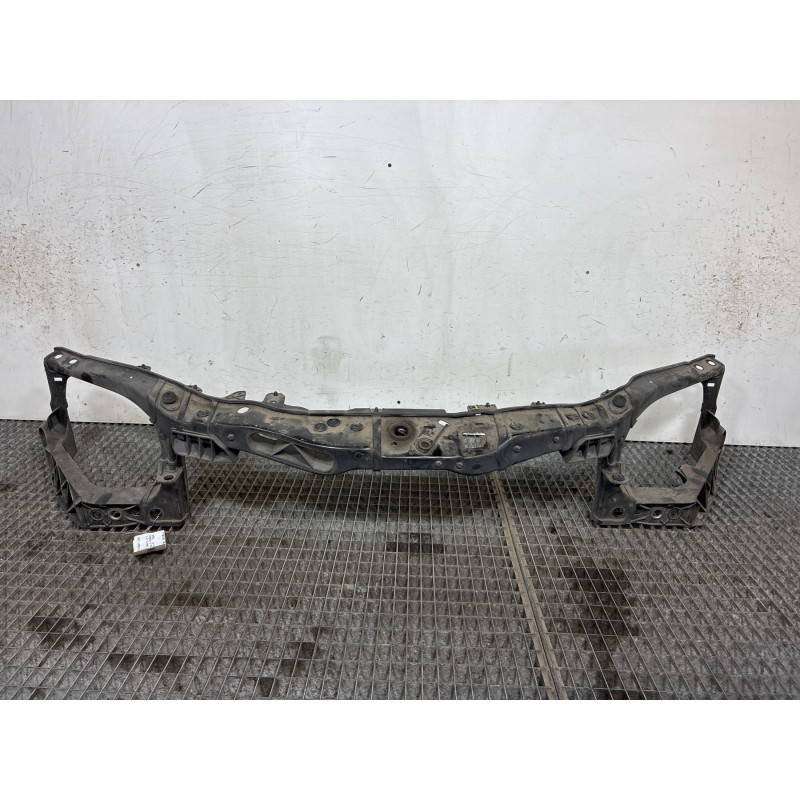 Face avant OPEL CORSA D Photo n°2