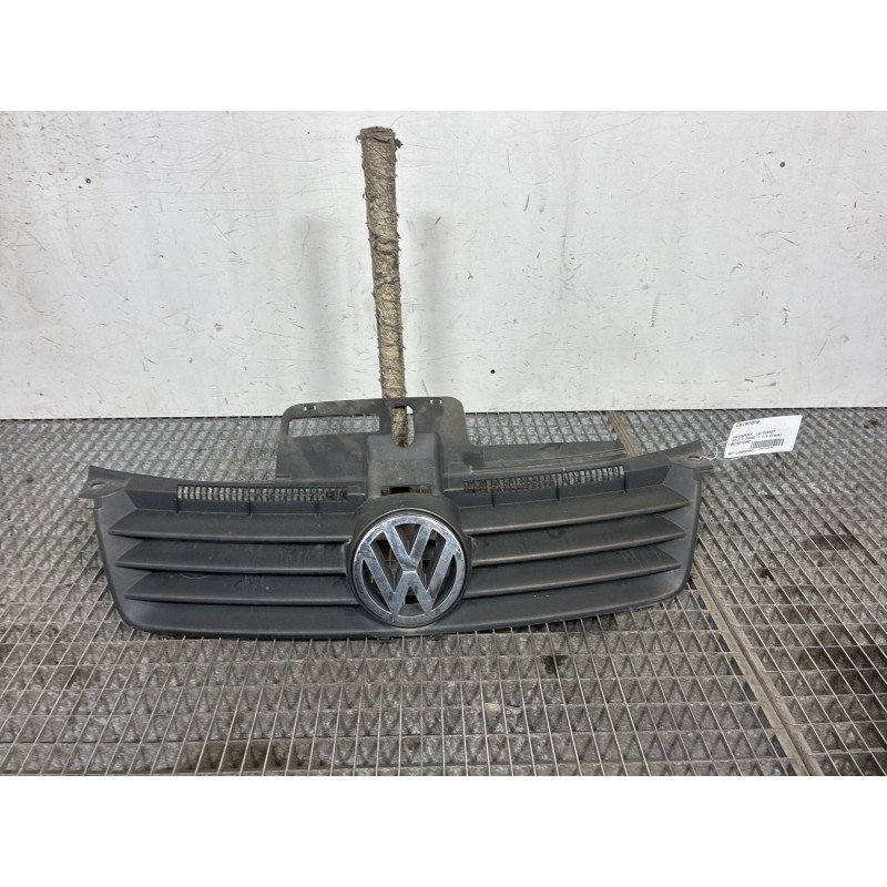 Calandre VOLKSWAGEN POLO 4 Photo n°3