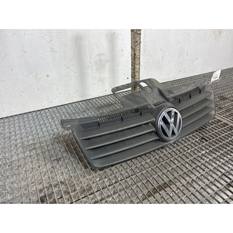 Calandre VOLKSWAGEN POLO 4 Photo n°4