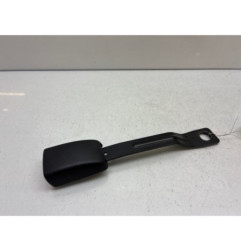 Attache ceinture avant droit SUZUKI SWIFT 3