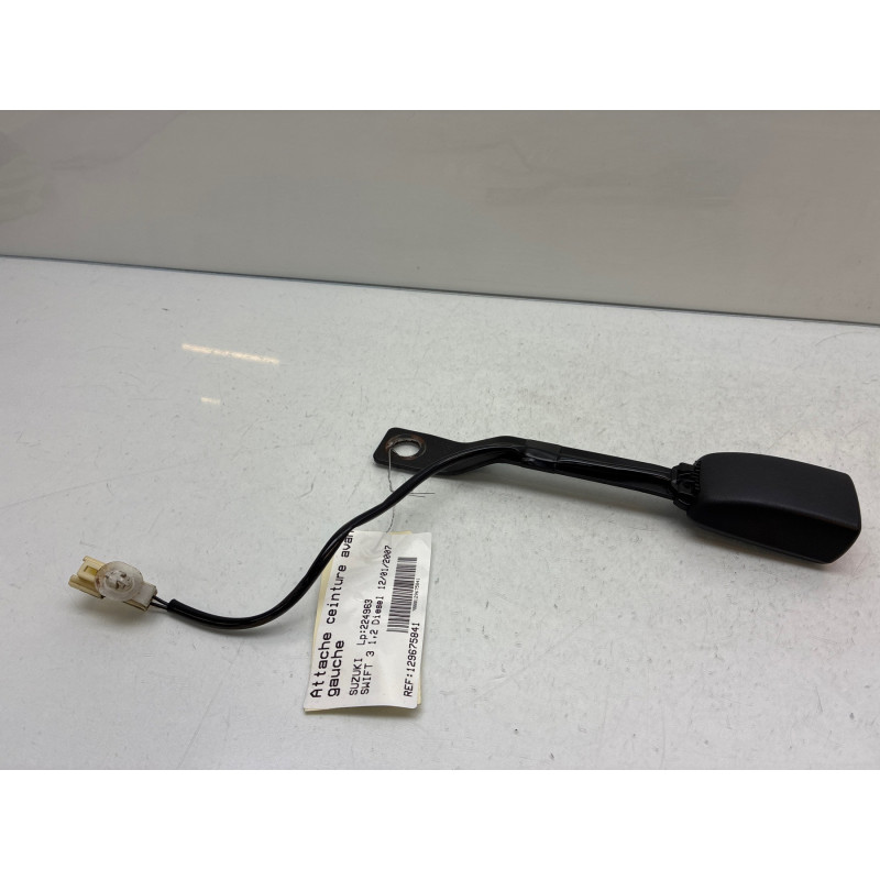 Attache ceinture avant gauche SUZUKI SWIFT 3 Photo n°4