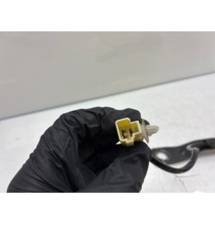 Attache ceinture avant gauche SUZUKI SWIFT 3