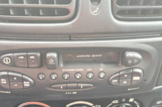Serrure avant droit RENAULT MEGANE 1