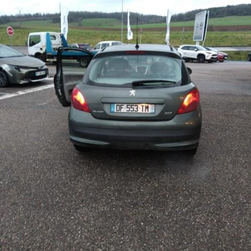 Pretensionneur de ceinture avant droit PEUGEOT 207 Photo n°6