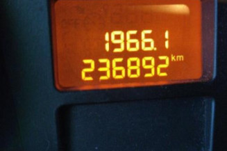 Pretensionneur de ceinture avant droit PEUGEOT 207
