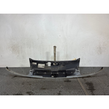 Calandre RENAULT CLIO 2 Photo n°1