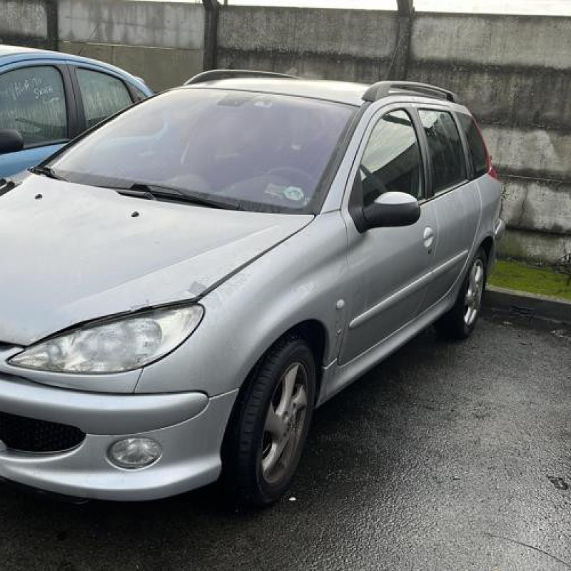 Feu arriere principal droit (feux) PEUGEOT 206 Photo n°5