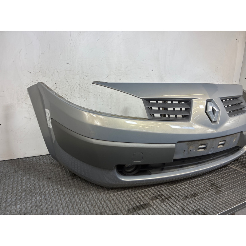 Pare choc avant RENAULT MEGANE 2 Photo n°4