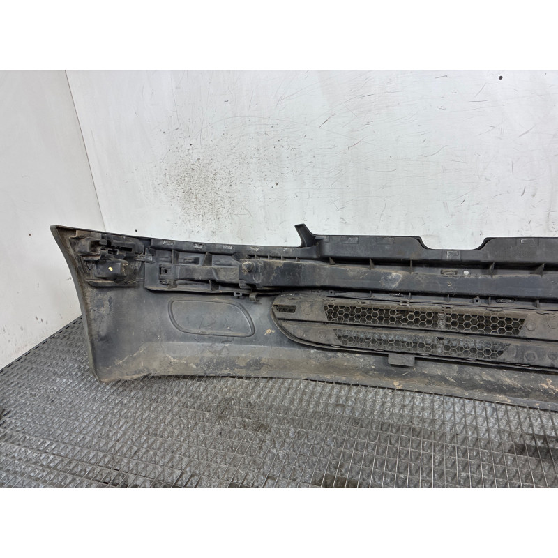 Pare choc avant PEUGEOT 106 Photo n°8