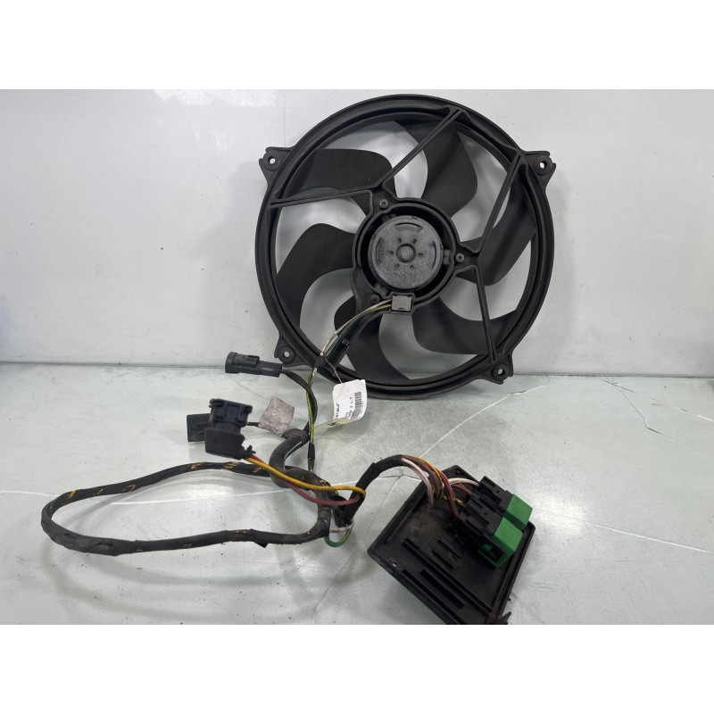 Moto ventilateur radiateur CITROEN XSARA PICASSO Photo n°3
