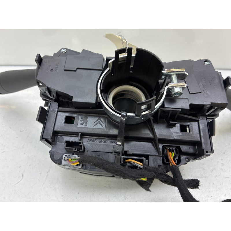 Com (Bloc Contacteur Tournant+Commodo Essuie Glace+Commodo Phare) CITROEN C4 2 Photo n°6