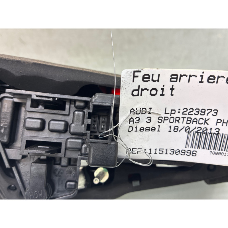 Feu arriere secondaire droit (feux) AUDI A3 3 Photo n°2