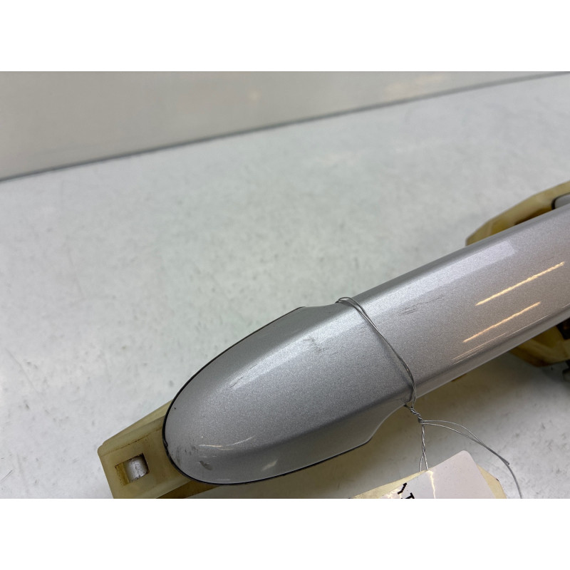 Poignee porte arriere droit HYUNDAI SANTA FE 2 Photo n°2