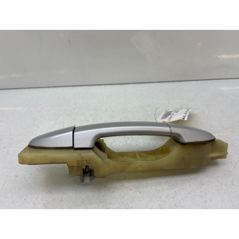 Poignee porte arriere droit HYUNDAI SANTA FE 2 Photo n°4
