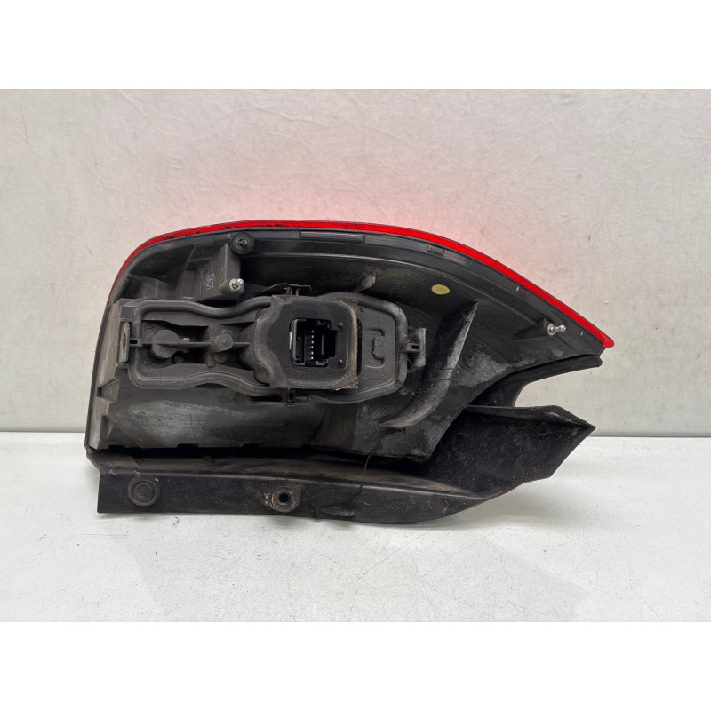 Feu arriere principal droit (feux) RENAULT SCENIC 2 Photo n°2