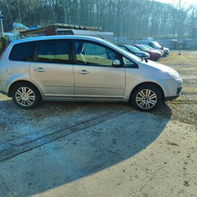 Pretensionneur de ceinture avant droit FORD C-MAX 1 Photo n°5