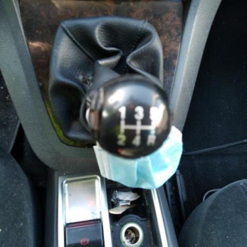Pretensionneur de ceinture avant droit FORD C-MAX 1 Photo n°11