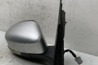 Retroviseur droit FORD FOCUS 2