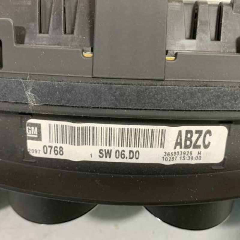 Compteur OPEL INSIGNIA 1 Photo n°4