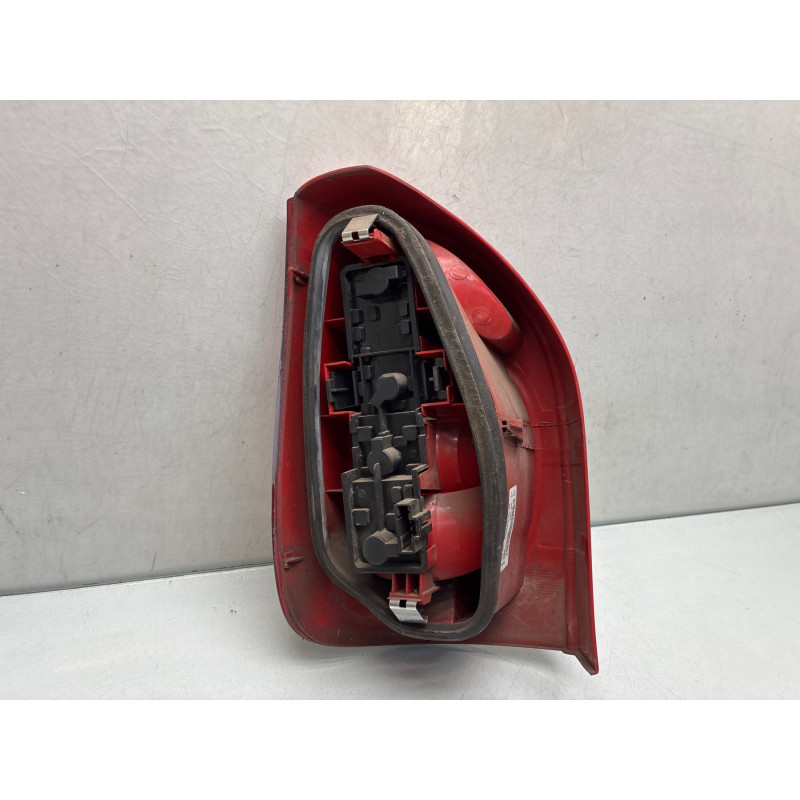 Feu arriere principal droit (feux) CITROEN XSARA PICASSO Photo n°2