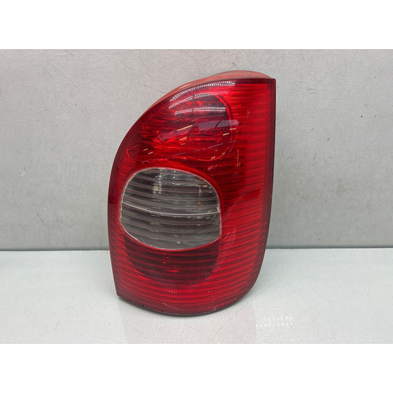 Feu arriere principal droit (feux) CITROEN XSARA PICASSO Photo n°3
