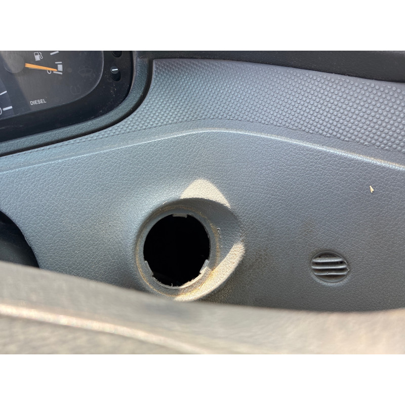 Poignee porte coffre droit MERCEDES VITO 639 Photo n°7
