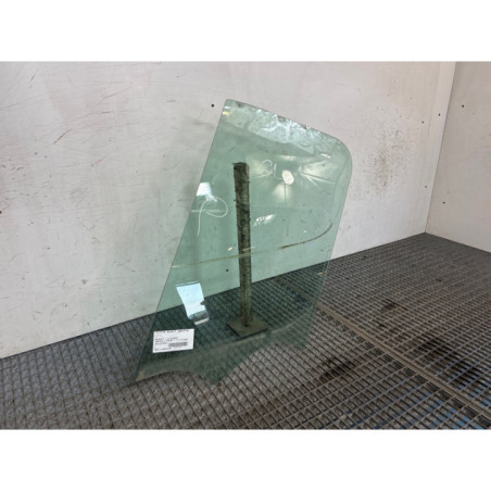 Vitre avant gauche RENAULT MASTER 3