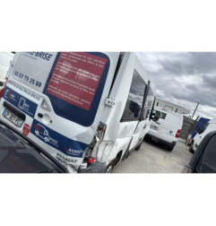Vitre avant gauche RENAULT MASTER 3
