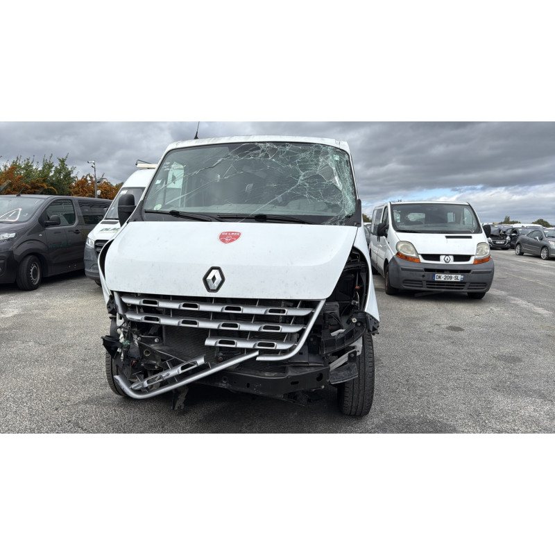 Vitre avant gauche RENAULT MASTER 3 Photo n°13